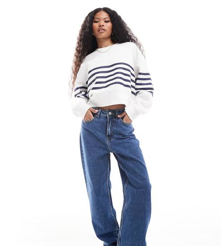 Petite - Jeans a fondo autentico - Bershka - Modalova