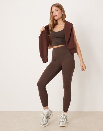 Leggings de yoga froncé d'ensemble à taille haute - Marron foncé - Gina Tricot - Modalova