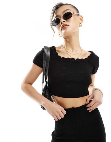 Crop top traforato con dettagli in pizzo in coordinato - Fashionkilla - Modalova