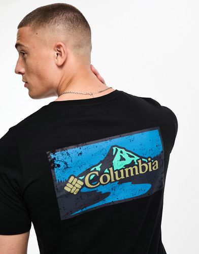 In esclusiva per ASOS - - Rapid Ridge - T-shirt nera con grafica sul retro - Columbia - Modalova