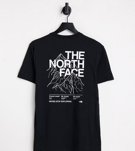 In esclusiva per ASOS - - Mountain Outline - T-shirt nera - The North Face - Modalova