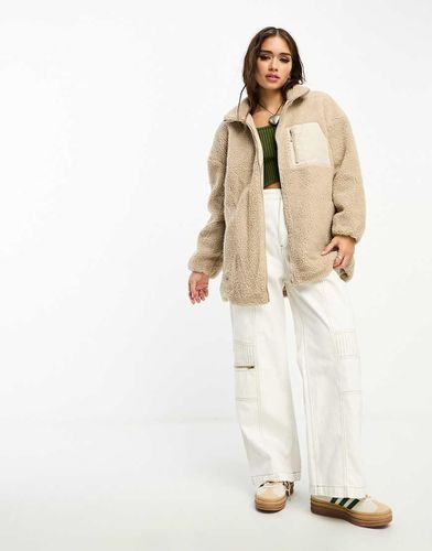 Giacca beige a collo alto in pile effetto teddy - ONLY - Modalova