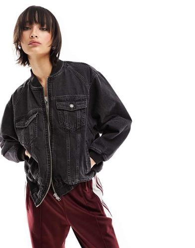 Giacca stile bomber imbottita in denim slavato - ONLY - Modalova