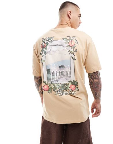 T-shirt oversize beige con stampa paradiso sul retro - ONLY & SONS - Modalova