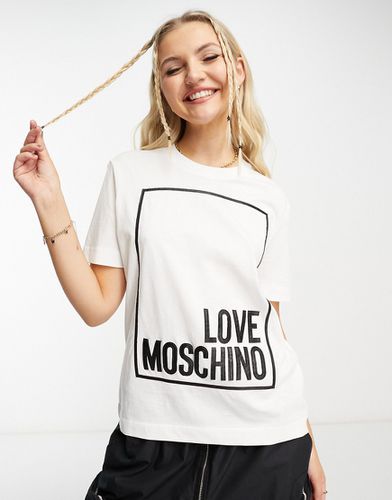 T-shirt bianca con riquadro del logo e finiture in pelle sintetica - Love Moschino - Modalova