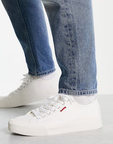 Hernandez - Sneakers in tela bianca con etichetta con logo rossa - Levi's - Modalova