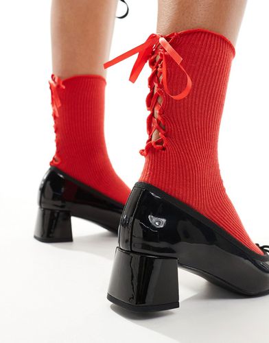 Calzini alla caviglia rossi con fiocco sul retro - Monki - Modalova