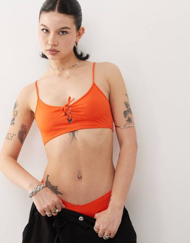 Mix and Match - Haut de bikini à encolure dégagée avec liens devant - Pêche - Monki - Modalova