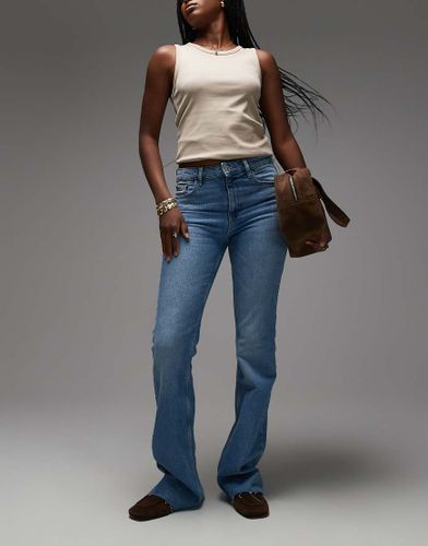 Fiona - Jean droit en denim de coton avec ourlet effiloché - clair - Mango - Modalova