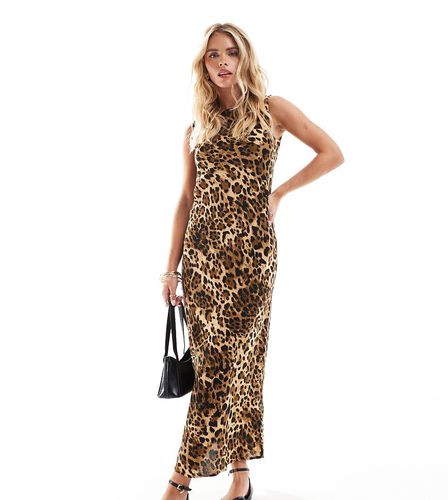 Vestito lungo con stampa animalier, scollo a barchetta e scollo ampio sul retro - Miss Selfridge Petite - Modalova