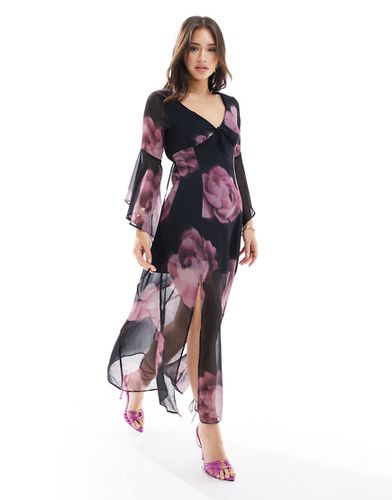 Vestito lungo in chiffon a fiori sfumati con maniche a campana - Miss Selfridge - Modalova