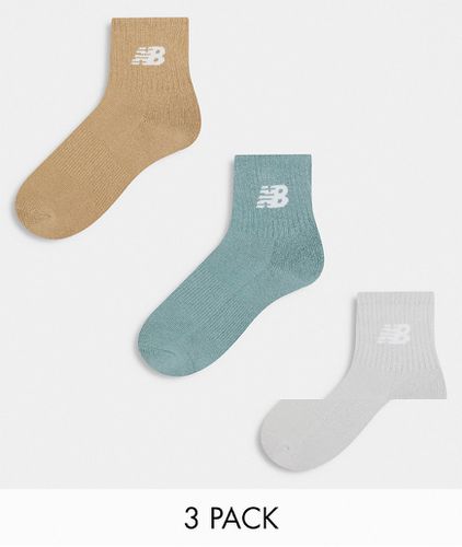 Confezione da 3 paia di calzini sportivi verdi, grigi e marroni con logo - New Balance - Modalova