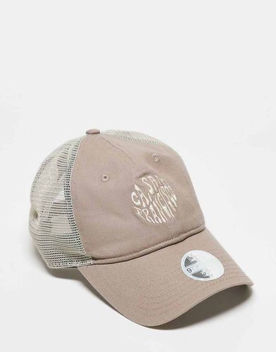 Twenty San Francisco - Cappellino trucker in rete beige - New Era - Modalova