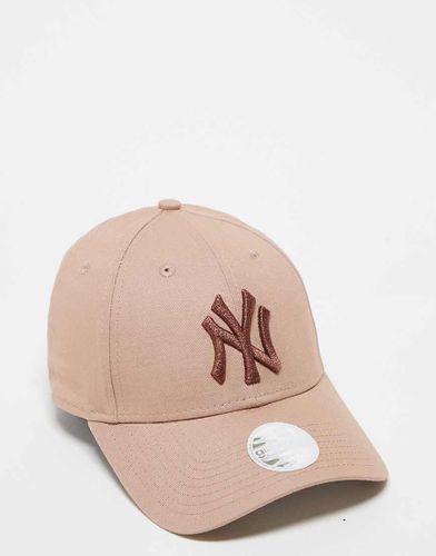 NY Yankees 9forty - Cappellino beige metallico - New Era - Modalova