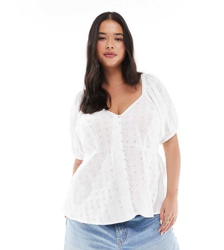 New Look Curve - Top boutonné à détails ajourés - New Look Plus - Modalova