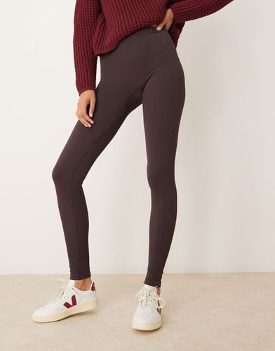 Leggings a coste senza cuciture color cioccolato - New Look - Modalova