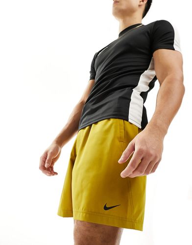 Dri-FIT Form - Pantaloncini marroni da 7" - Nike Training - Modalova