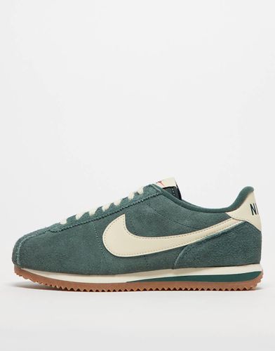 Cortez - Sneakers in camoscio color scuro e crema - Nike - Modalova