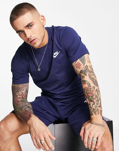 Nike Club - T-shirt unisex blu navy - Nike - Modalova