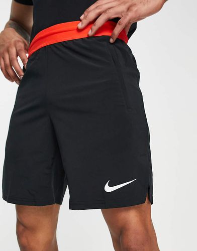 Nike - Pro Training - Flex Vent Max Dri-FIT- Pantaloncini da 8" neri - Nike Training - Modalova