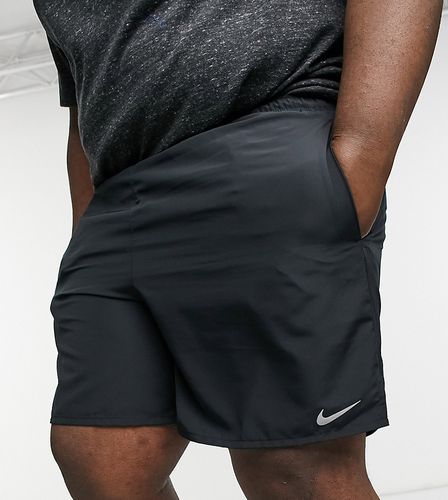 Challenger - Pantaloncini neri - Nike Running - Modalova