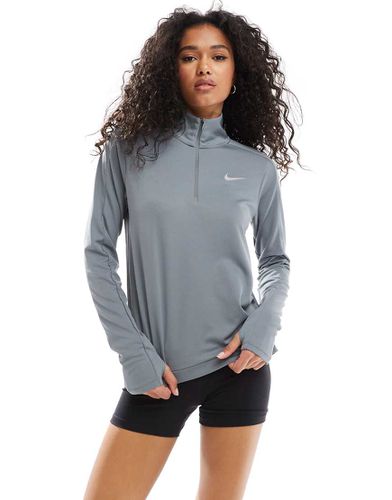 Pacer Dri-FIT - Felpa grigia con zip corta - Nike Running - Modalova