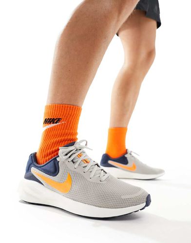 Revolution 7 - Sneakers grigie e arancioni - Nike Running - Modalova