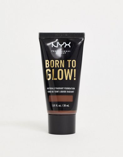 Born To Glow - Fondotinta illuminante effetto naturale - NYX Professional Makeup - Modalova