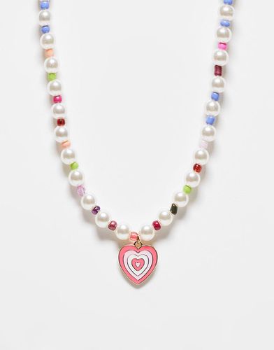 Collana con perline e ciondolo a cuore - Pieces - Modalova