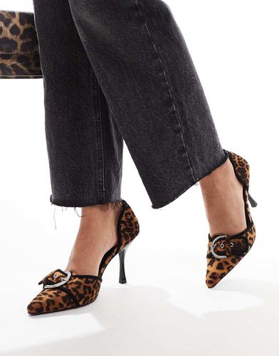 Elton - Scarpe a punta con tacco leopardate con fibbia decorata - Public Desire - Modalova