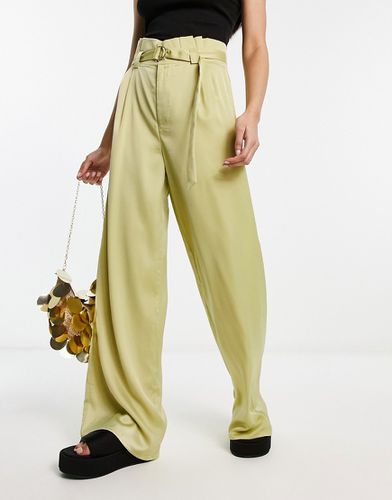 Pantaloni a fondo ampio verdi a vita alta con cintura - Public Desire - Modalova