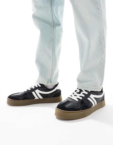 Sneakers nere vintage a contrasto - Pull & Bear - Modalova