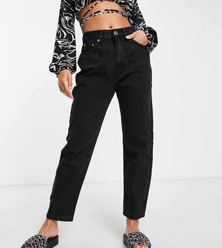 Petite - Mom jeans basic neri - Pull & Bear - Modalova