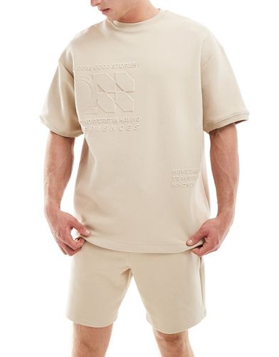 T-shirt color sabbia con dettaglio in rilievo in coordinato - Pull & Bear - Modalova