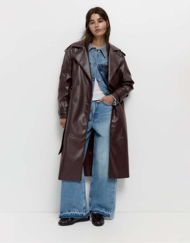 Trench-coat en similicuir - Bordeaux - Pull & bear - Modalova