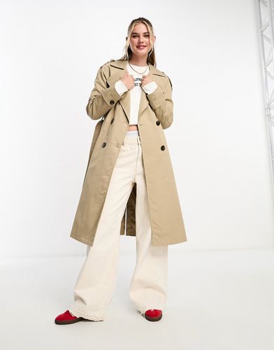 Trench color cammello con cintura - Pull & Bear - Modalova