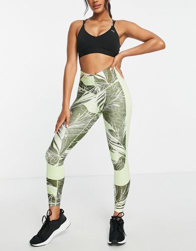 Training Eversculpt - Leggings cropped a vita alta verdi con stampa di palme - Puma - Modalova