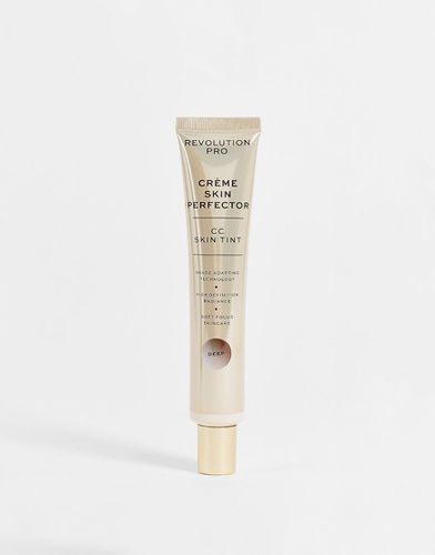 Revolution - Crema perfezionante CC Skin Tint - Revolution Pro - Modalova