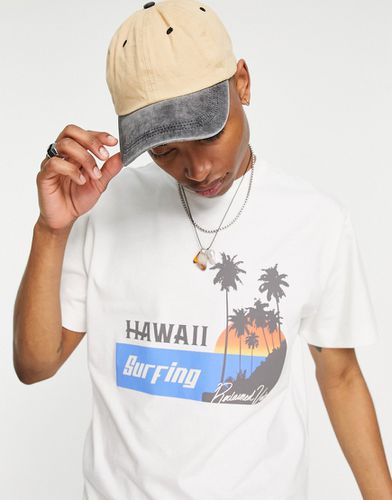 Inspired - T-shirt bianca con stampa Hawaii di surf - Reclaimed Vintage - Modalova