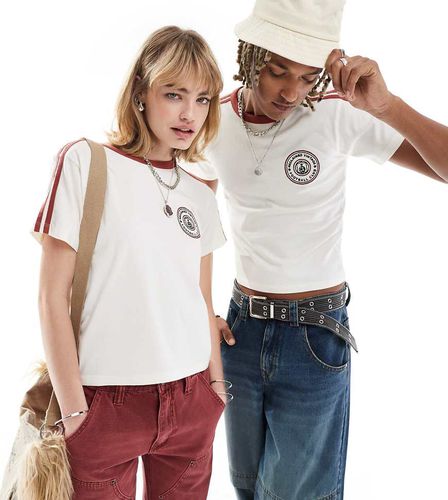 T-Shirt corta unisex slim bianca con stampa stile calcio e righe - Reclaimed Vintage - Modalova