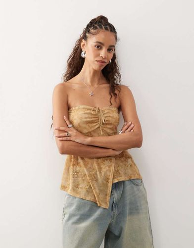 Top bandeau en tulle avec détail froncé et imprimé fleurs - moka - Reclaimed Vintage - Modalova