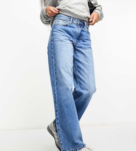 Jeans dritti lavaggio medio - River Island Petite - Modalova