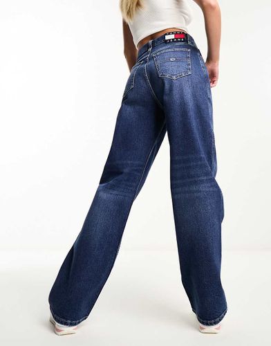 Betsy - Jeans dritti a vita medio alta lavaggio scuro - Tommy Jeans - Modalova