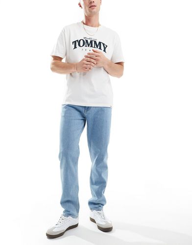 Jeans dad fit affusolati regular fit lavaggio medio - Tommy Jeans - Modalova