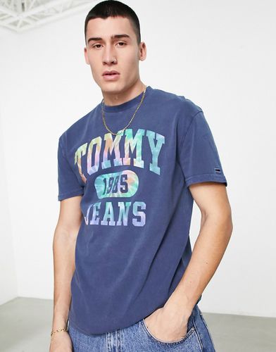 T-shirt classica stile college con logo tie-dye - Tommy Jeans - Modalova