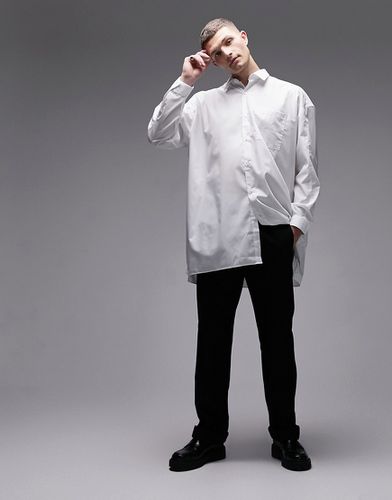 Camicia super oversize a maniche lunghe bianca elegante - Topman - Modalova