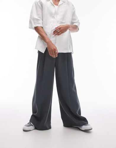 Pantaloni a fondo ampio eleganti antracite drappeggiati - Topman - Modalova