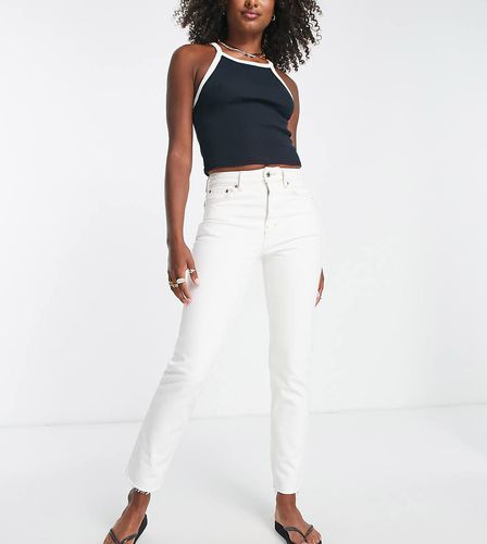 Jeans dritti alla caviglia con bordi grezzi e vita medio alta, colore - Topshop Tall - Modalova