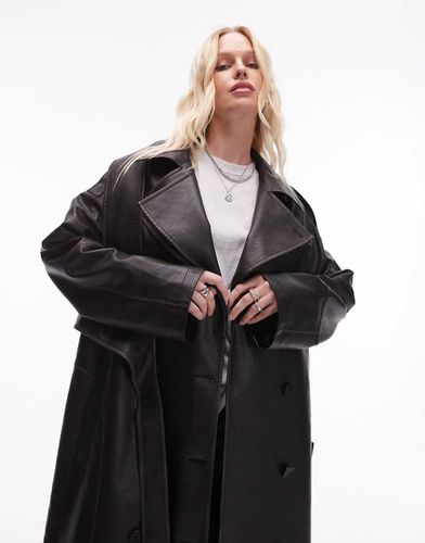 Trench in pelle sintetica destrutturato - Topshop - Modalova