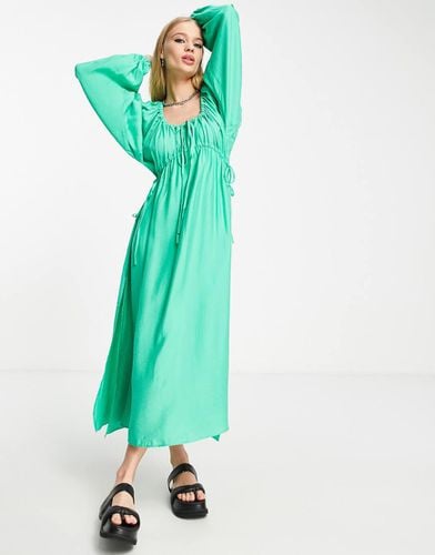 Vestito verde testurizzato con arricciature e gonna al polpaccio - Topshop - Modalova